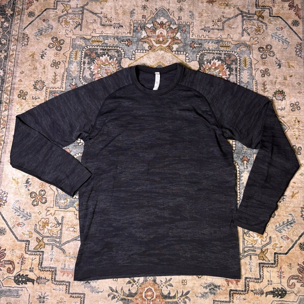 Lululemon Metal Vent Tech Long Sleeve Shirt Men Large Gray Athletic Training Gym